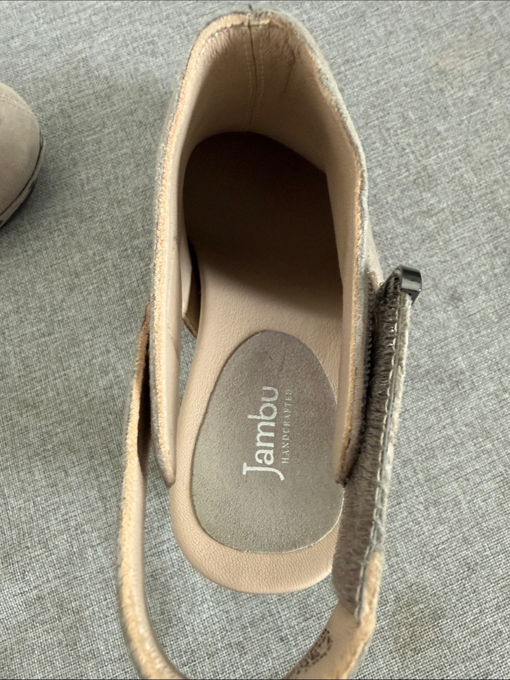 Jambu Colette Leather Platform Clog Booties Gray Taupe Wood Heel
NWOT - Picture 13 of 13
